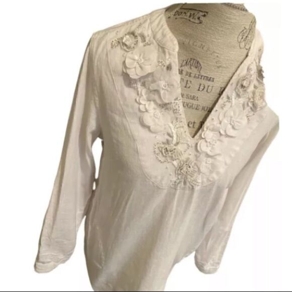 Soft Surroundings Embroided Flower Blouse Style 2AZ96 Size XS - Picture 2 of 6